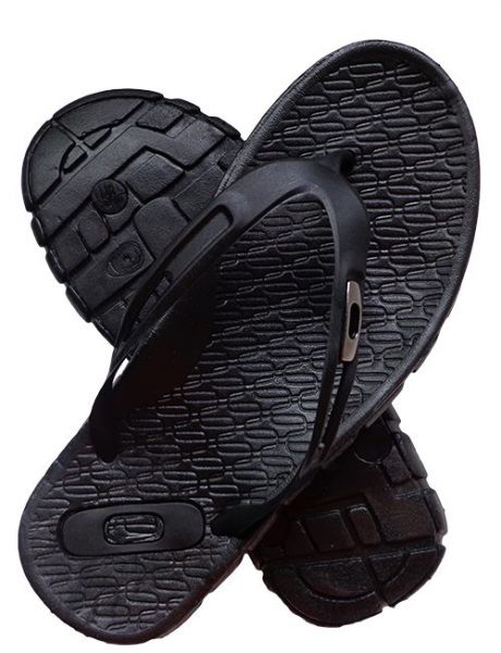 Chinelo Oakley Preto